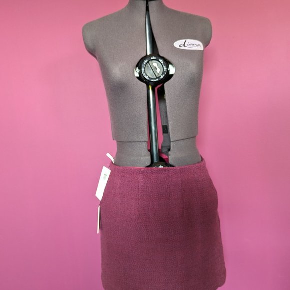 Aritzia Babaton Kinsley Mini Skirt in Elixir Purple size 4 - Picture 7 of 13